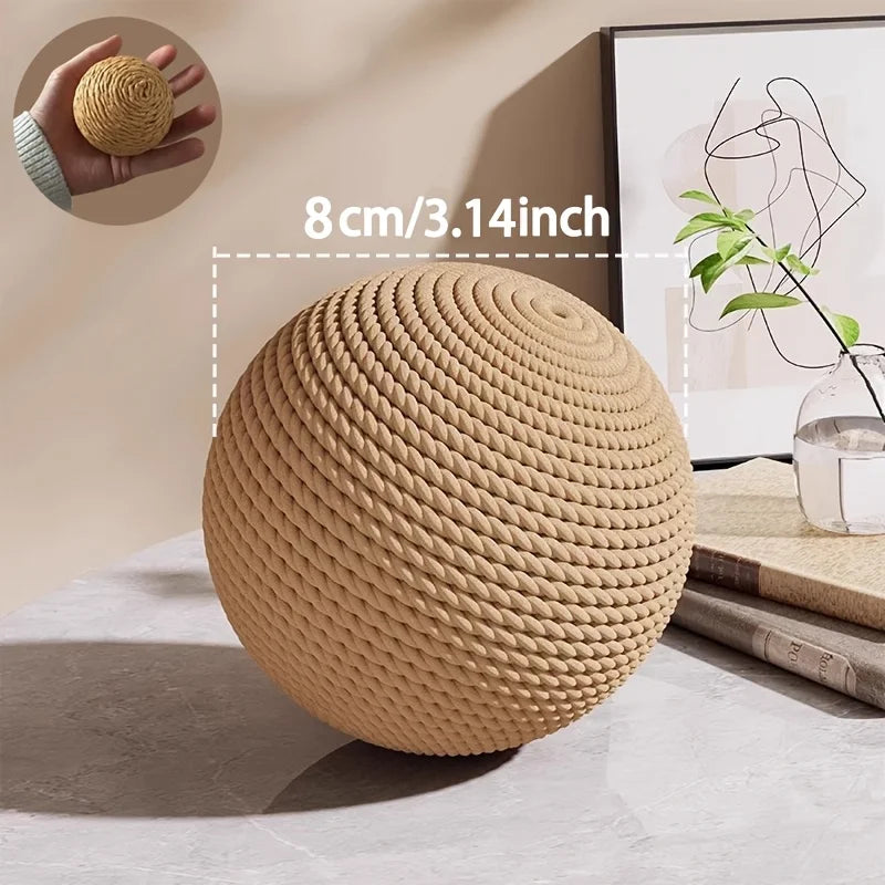 Large sisal cat ball, interactive self-entertaining scratching post, chew and teeth cleaning toy for kittens, indoor cats